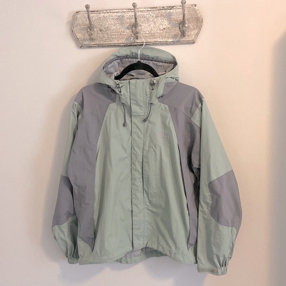 North Face Hyvent Green & Gray Jacket, Size Medium - Picture 1 of 10